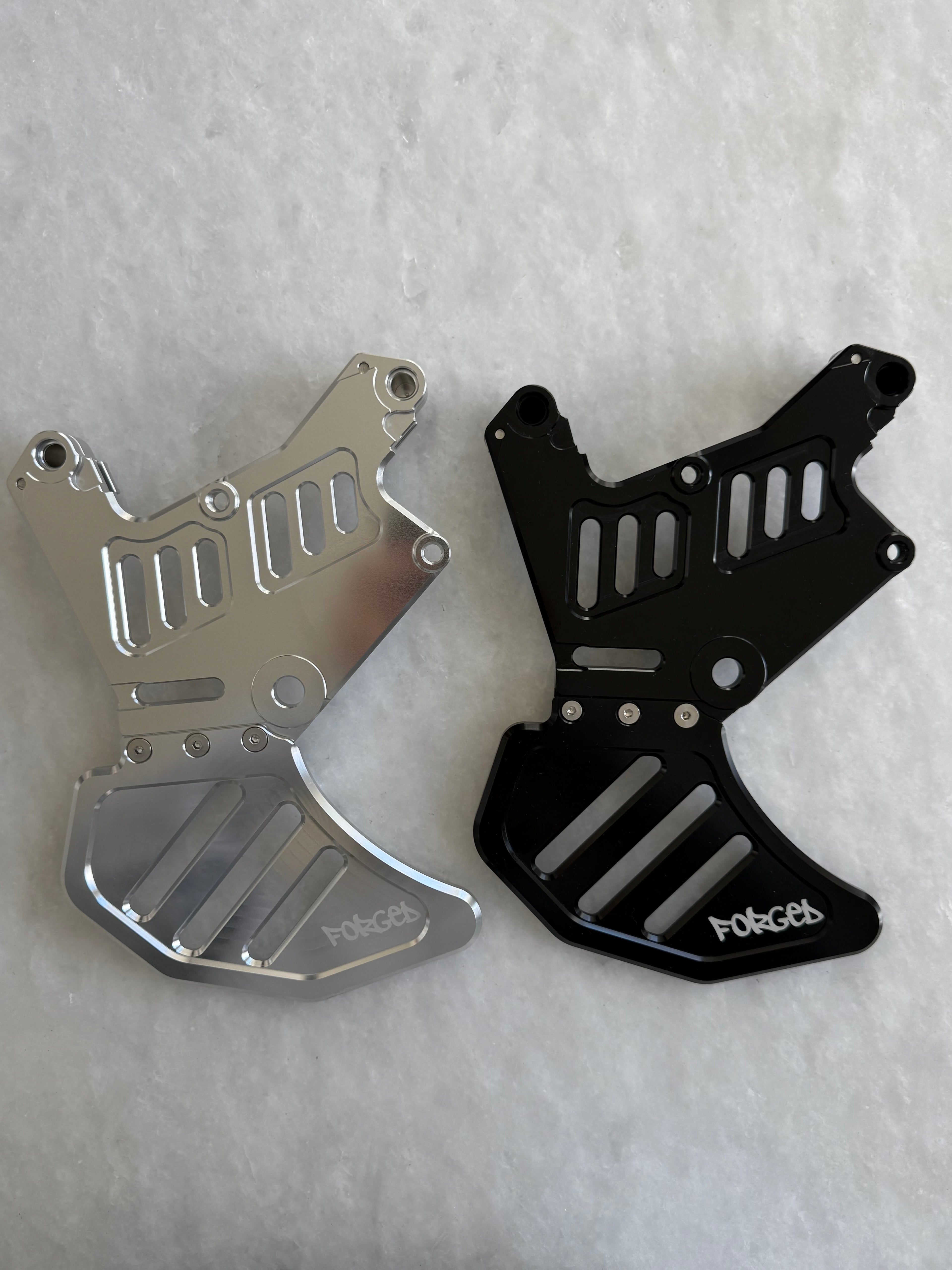 Metal E-Moto Dual Caliper Mount with rotor guard