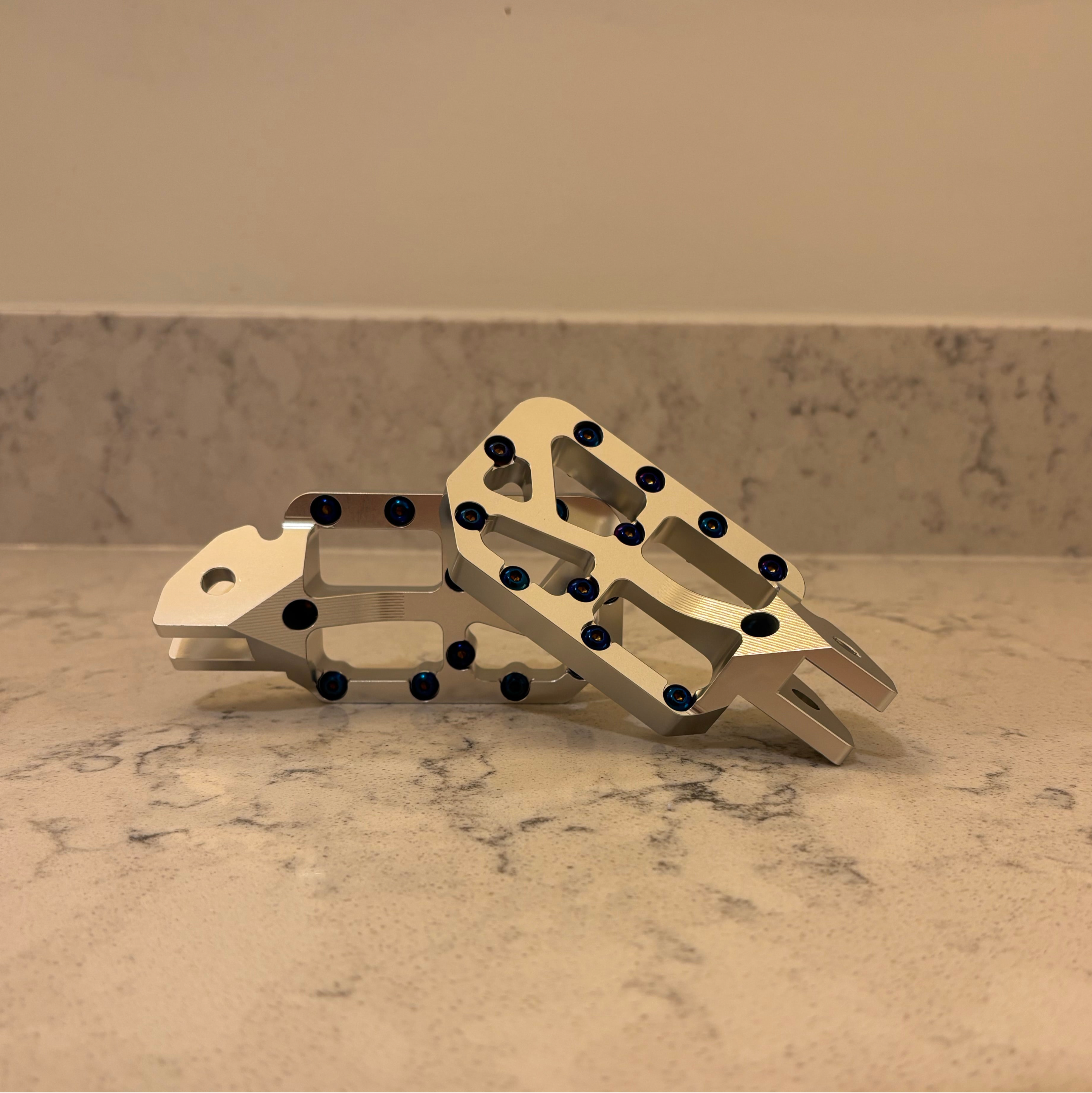 Titanium Pin Foot Pegs