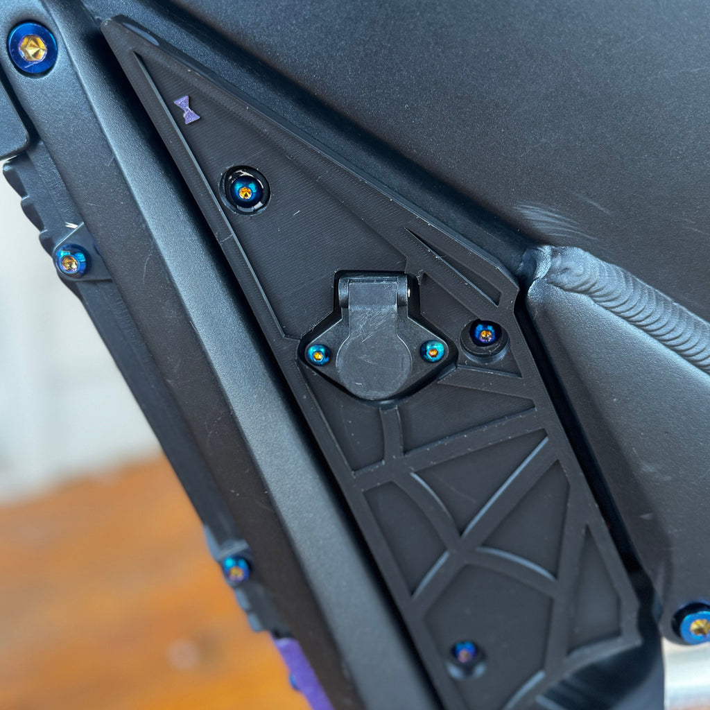 Talaria XXX level 2 titanium bolt kit